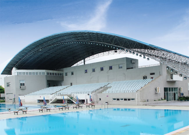 喀什游泳馆网架